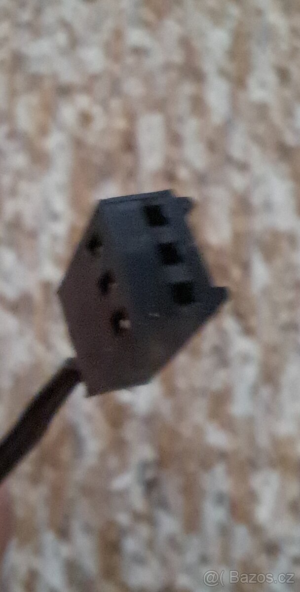 Rámeček, box na 3x HDD 3,5" interní - 3