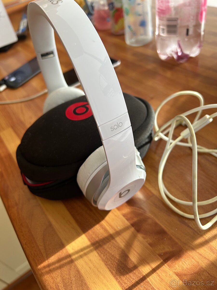 Sluchátka Beats sólo bíle - 3