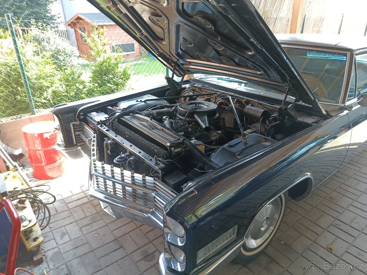 Cadillac Fleetwood - 3