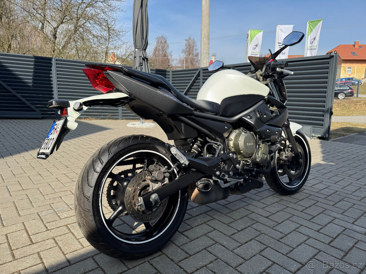 Yamaha XJ6 - 3