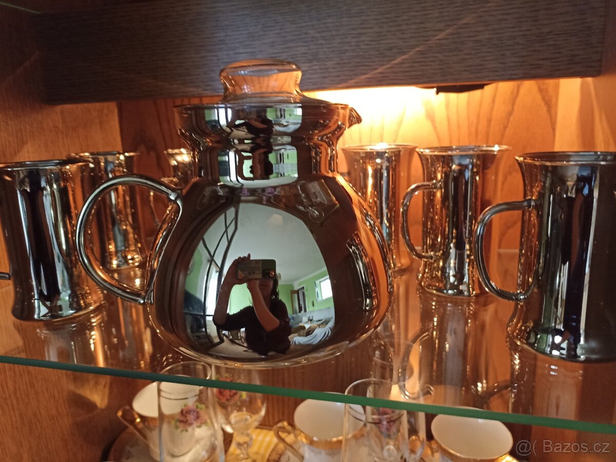 Konvice s hrnečky - 3