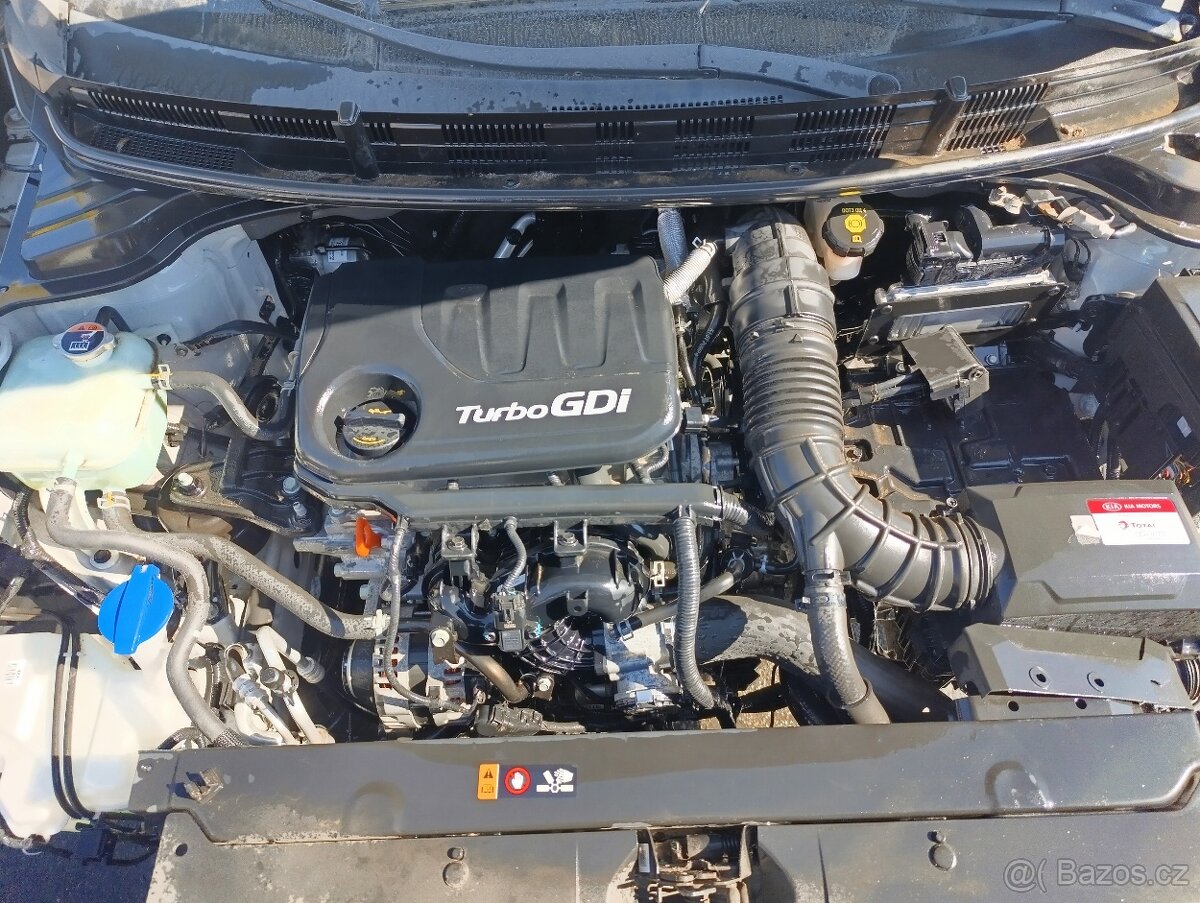 Kia Stonic na díly - 3