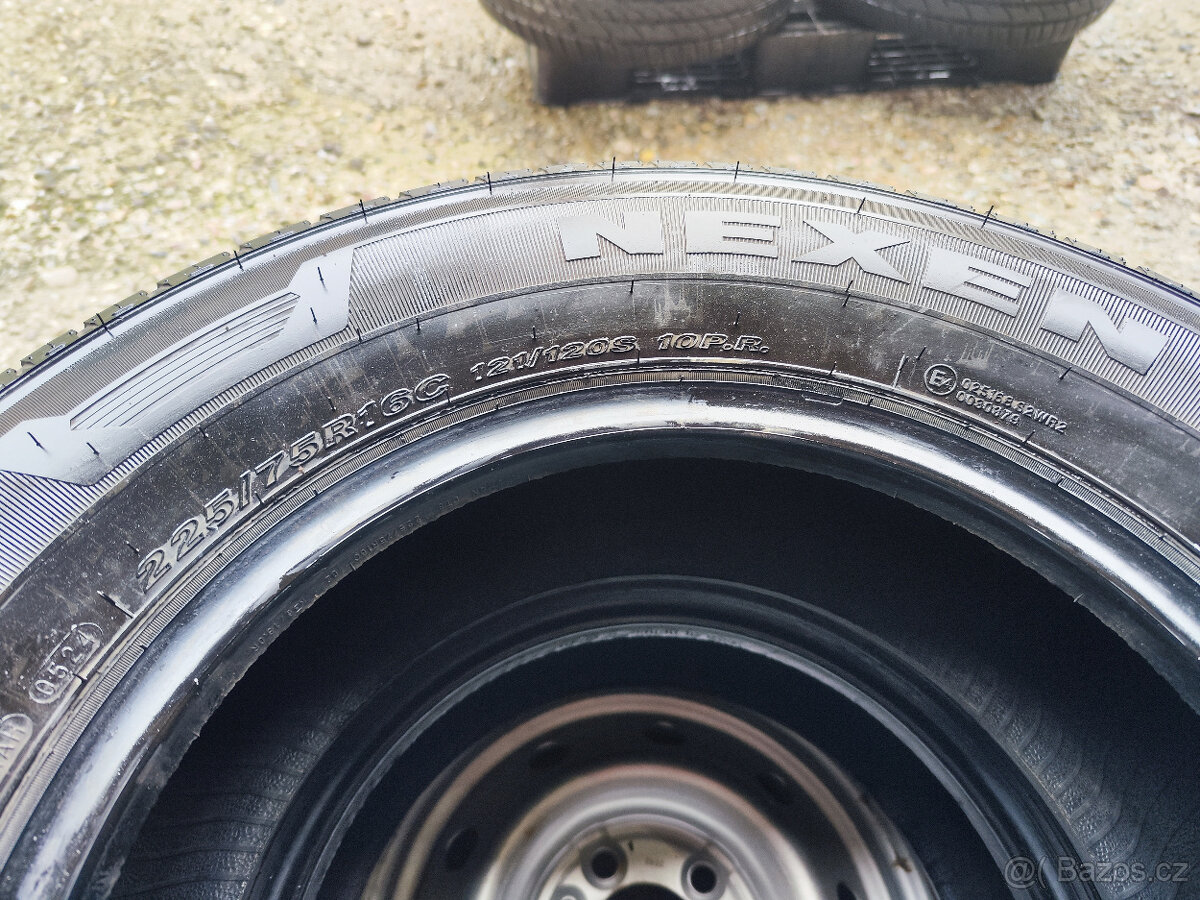 Letní pneu = 225/75 R16C = NEXEN = 2ks - 3