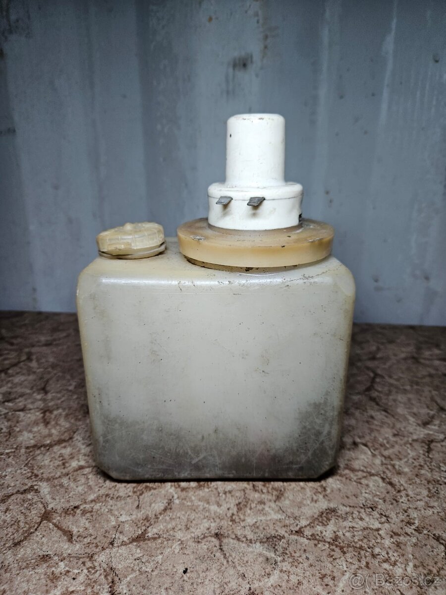 Nádobka ostřikovače Vaz 2101 - 3