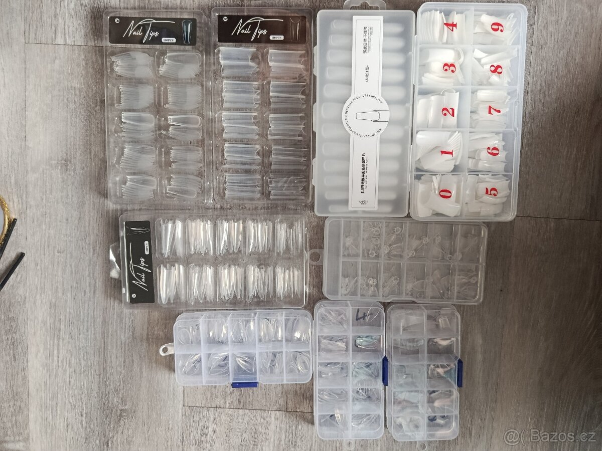 Věci na nehty - 3