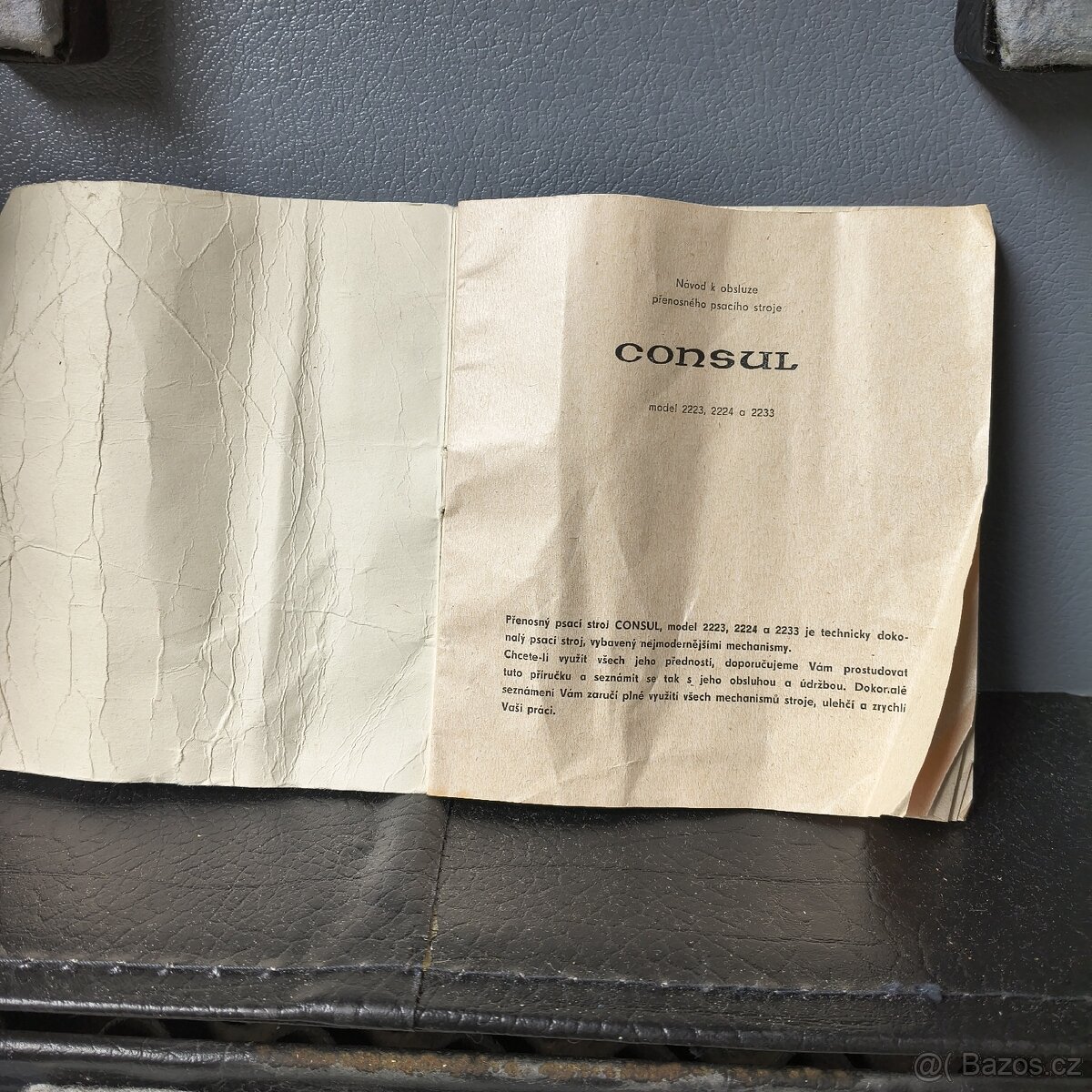 Psací stroj Consul - 3