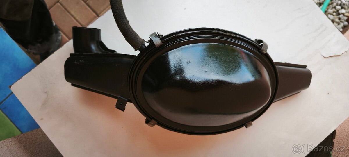 VW Brouk filtrbox, karburátor, tachometr - 3