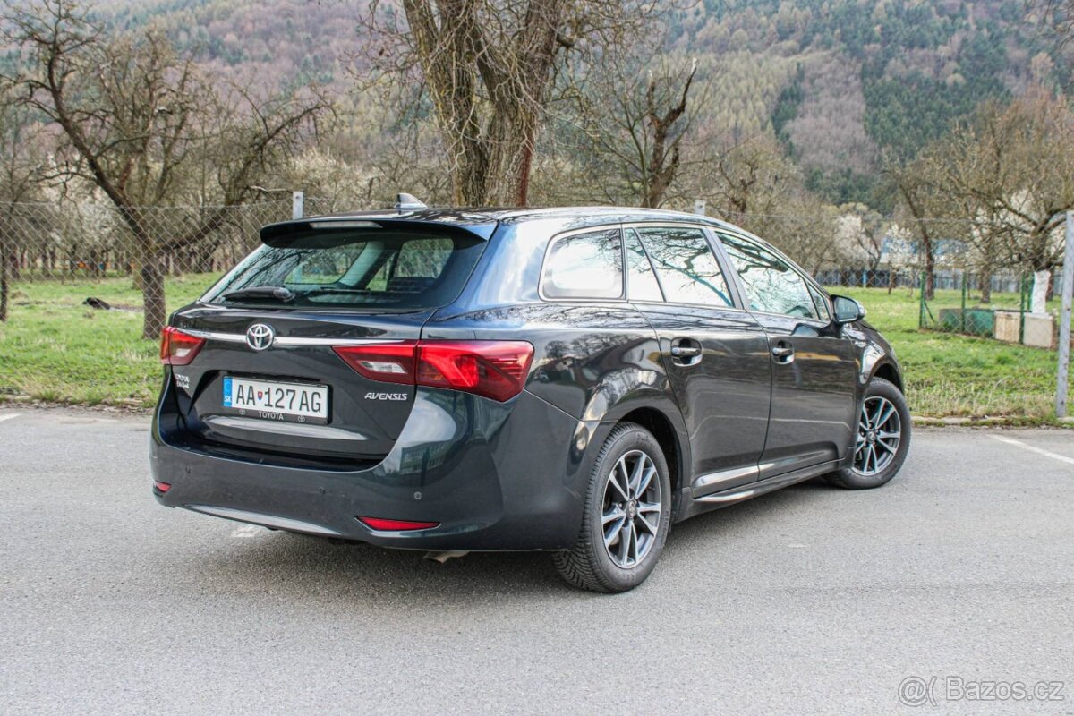 Toyota Avensis Combi 1.6 D-4D - 3