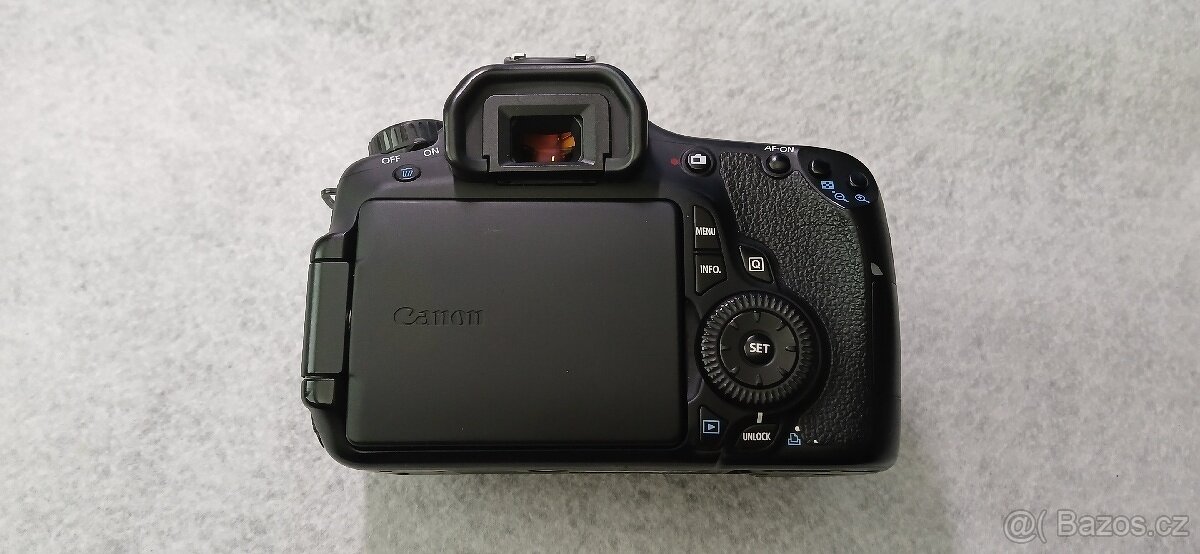 Canon EOS 60D - 3