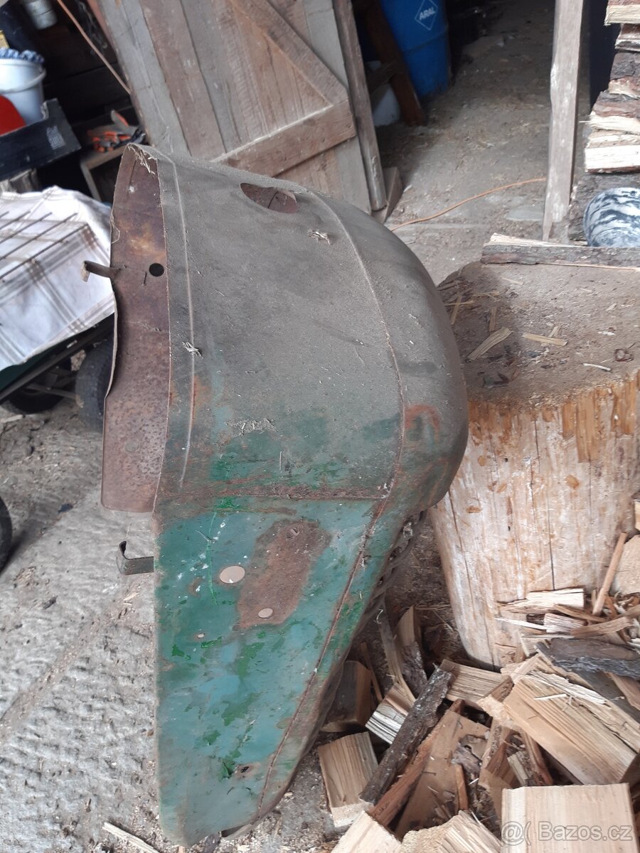 Maska na historický Zetor - 3