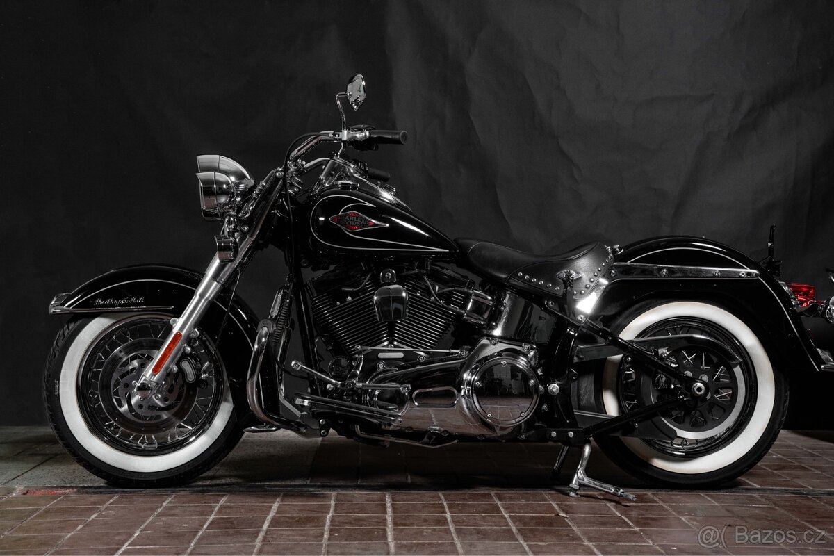 Harley-Davidson Heritage Softail Classic - 3