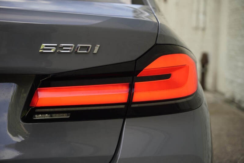 BMW 530i 2021 - 3
