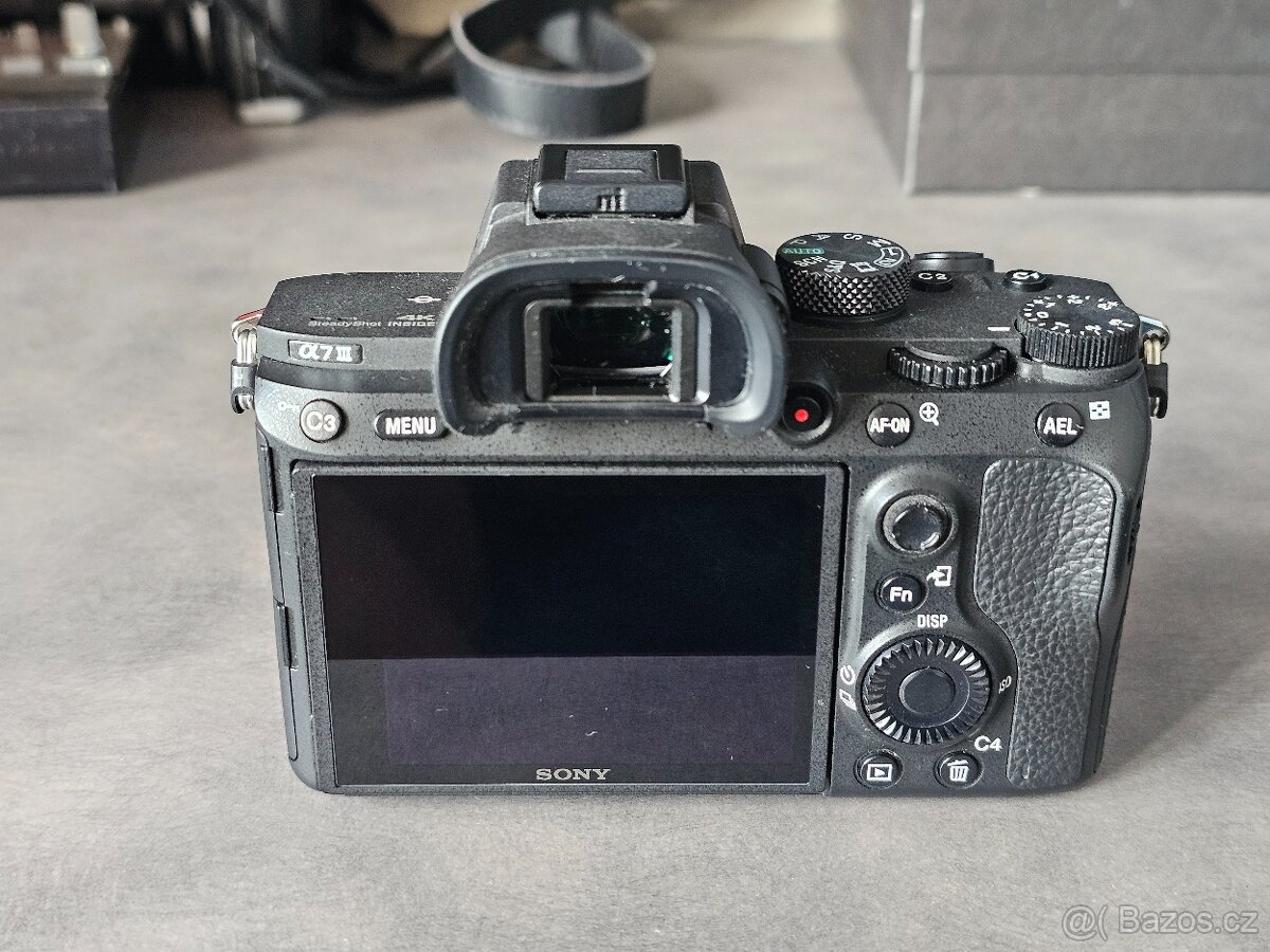 Sony Alpha A7 III - 3