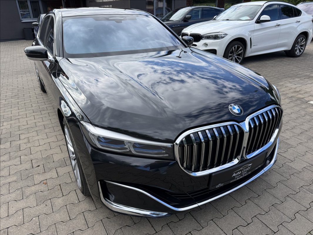 BMW Řada 7 740D Long Individual 2019 - 3