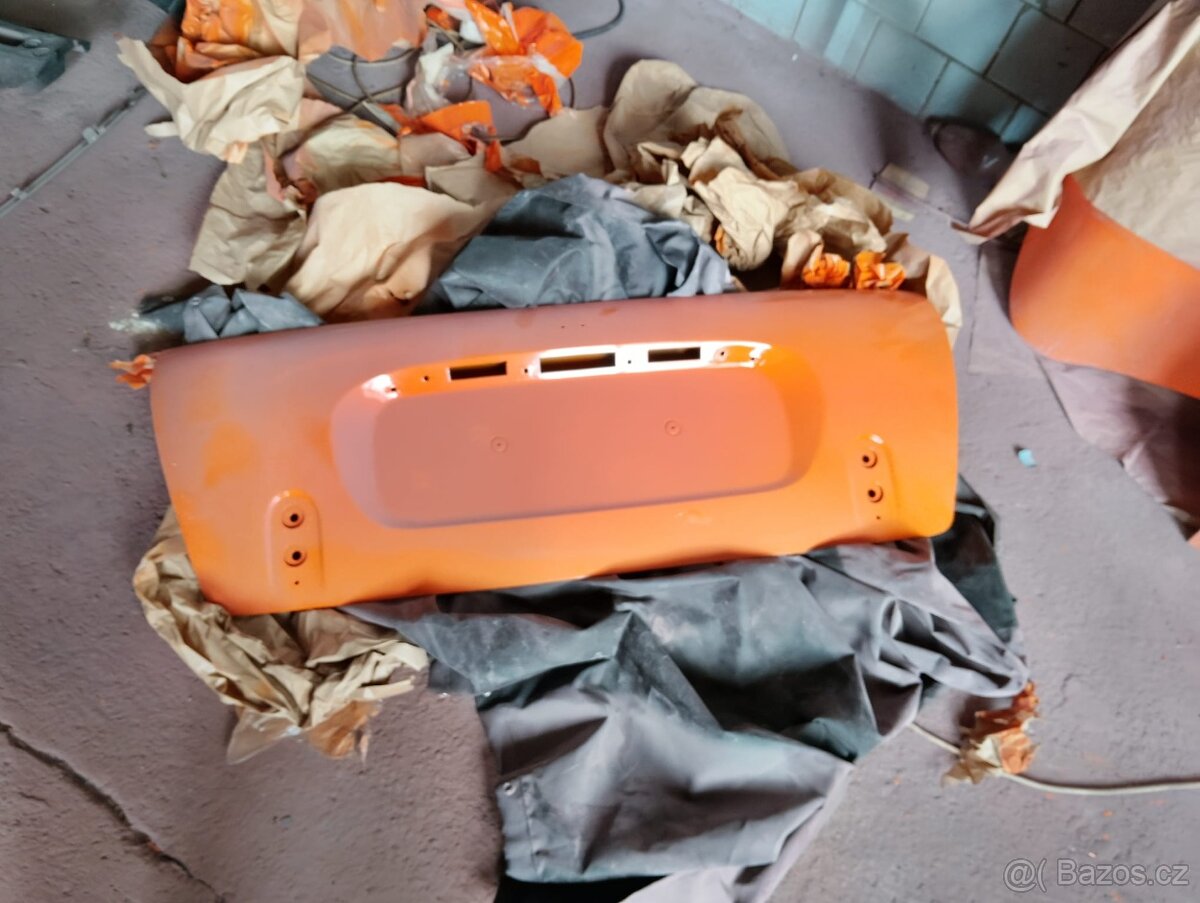 Mini S R52 Kabrio karoserie po lakování. - 3