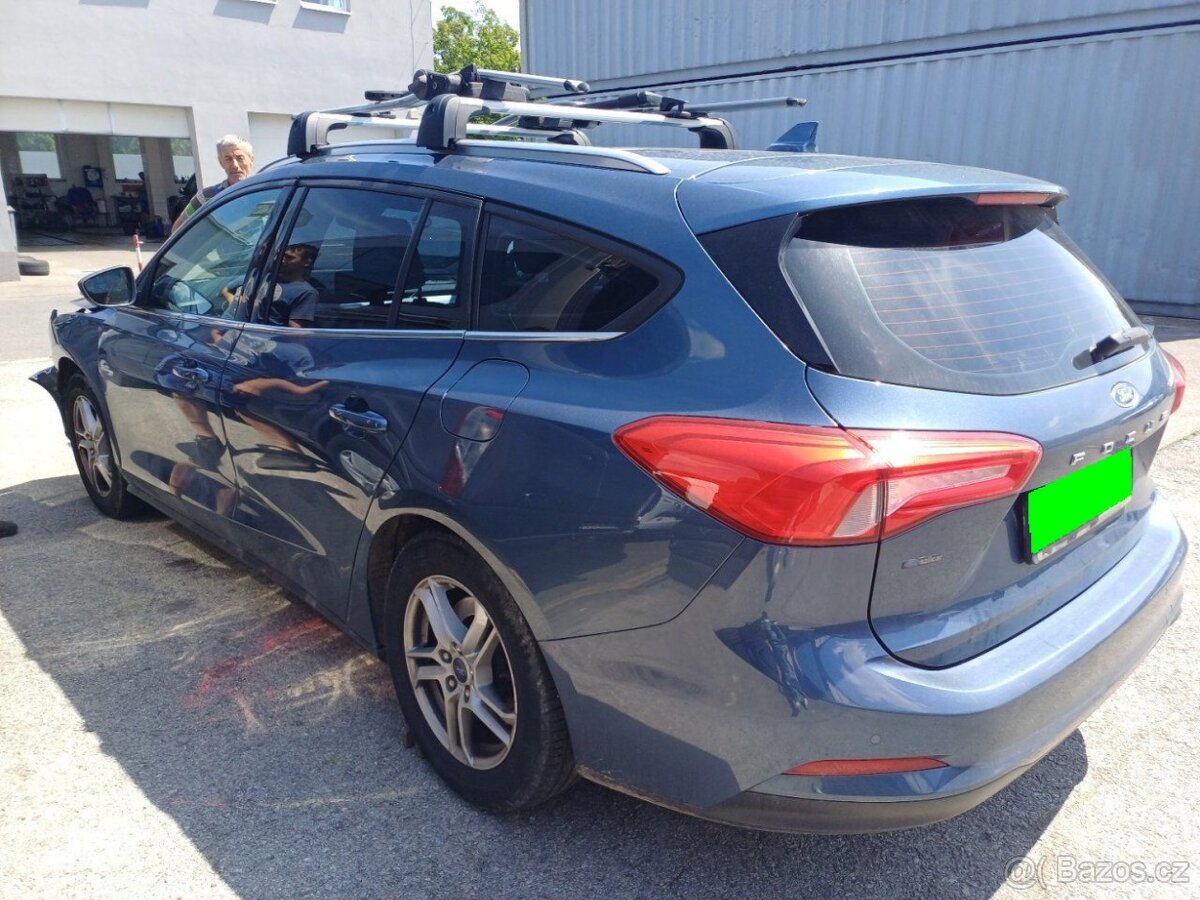 Prodám veškeré díly z vozidla Ford Focus MK4 - 3