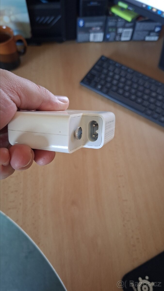 Prodam apple nabiječku 60W - 3