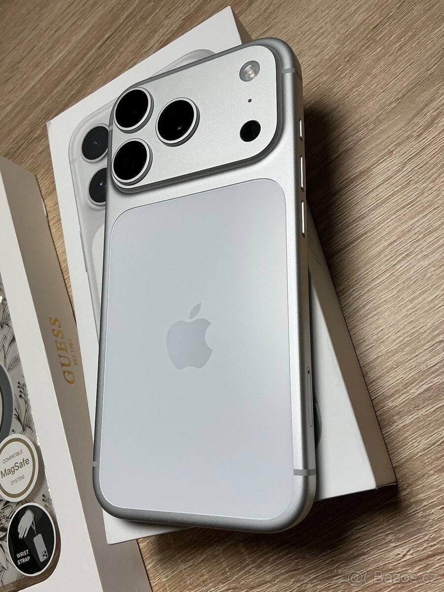 Iphone 17 Pro 256gb TOP stav - 3