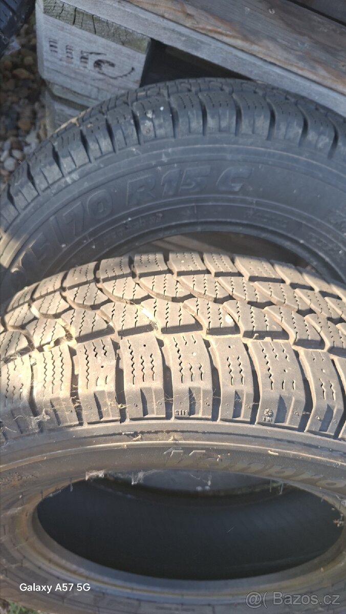 Pneu 215/70 r15c zimní - 3