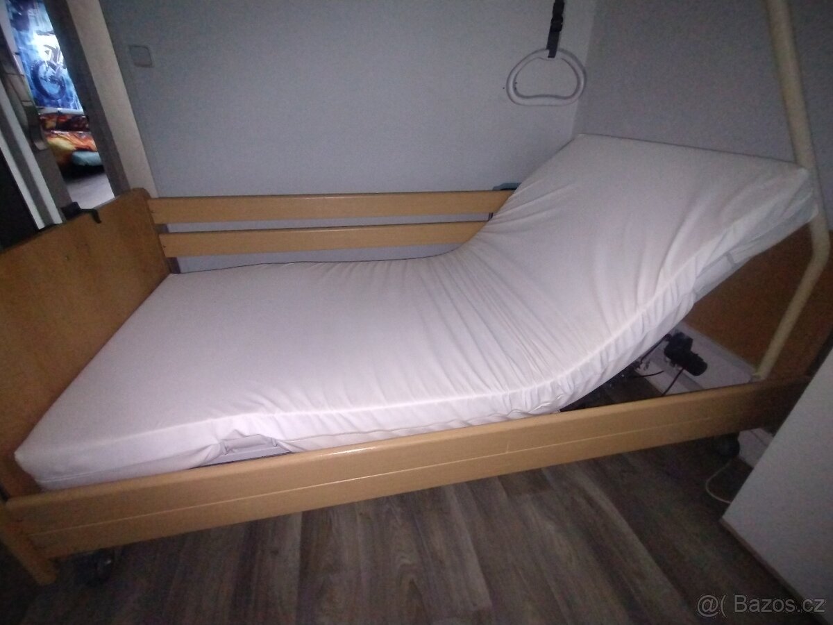 Zdravotní polohovací postel - 3