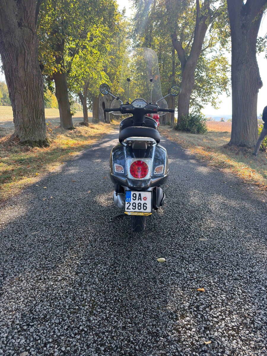 Vespa GT 200 L - 3
