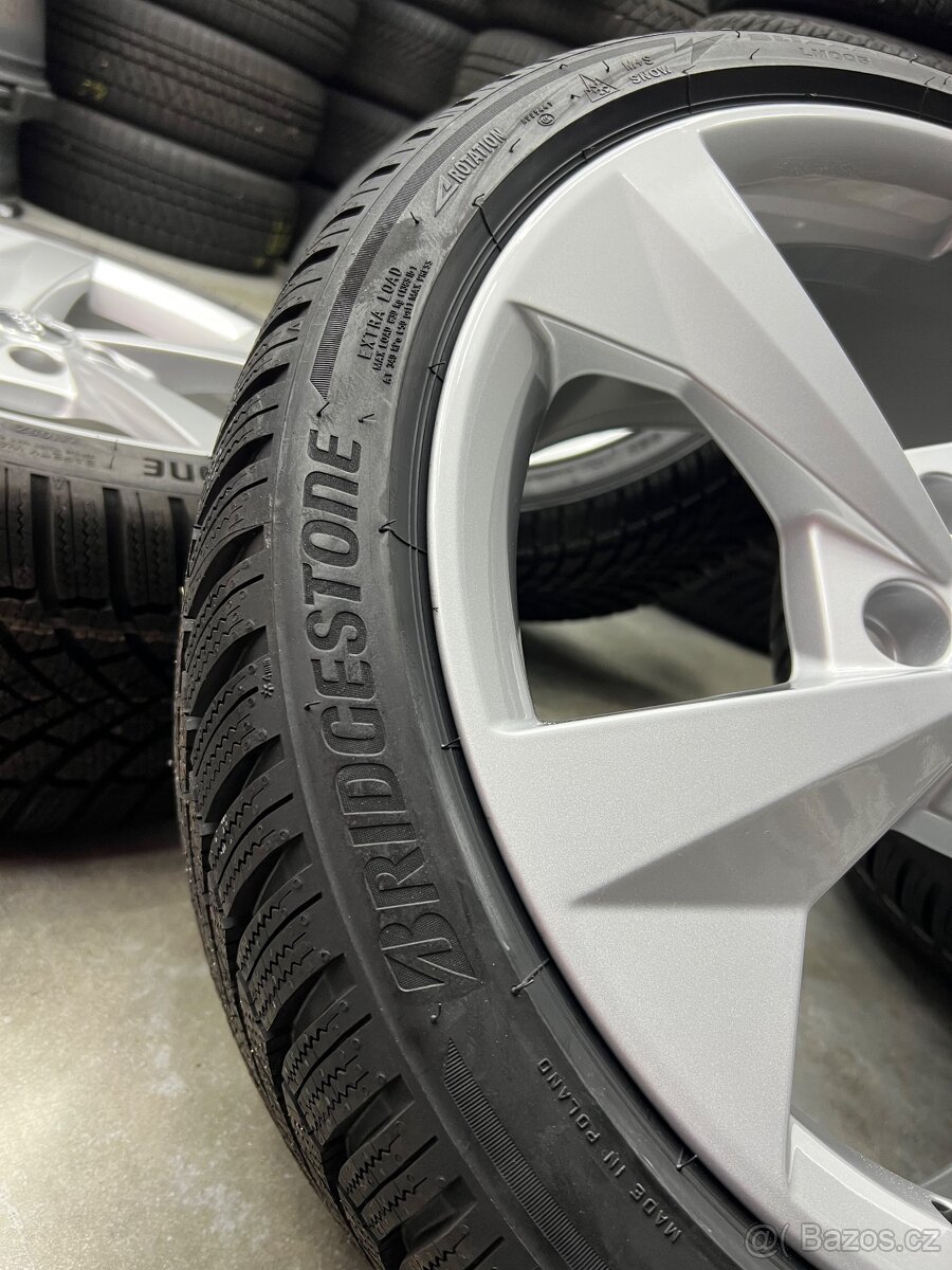 Audi a3, golf, Octavie r18 225/40 nejeté zimní - 3