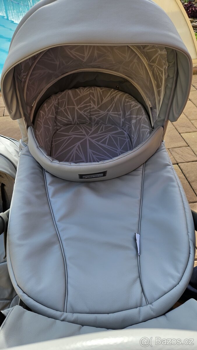 Dětský kočárek - 3