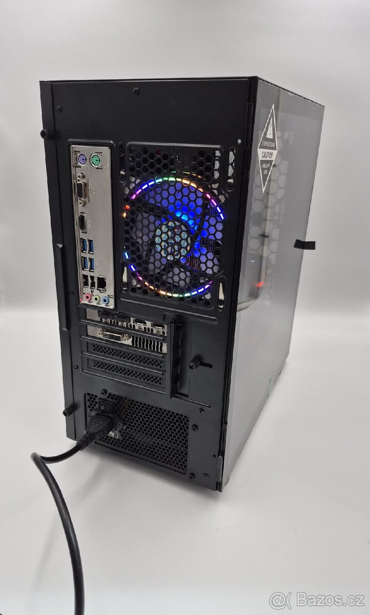 Herní PC i5-8400 / RX 580 8GB / 16GB RAM / NVMe+HDD - 3