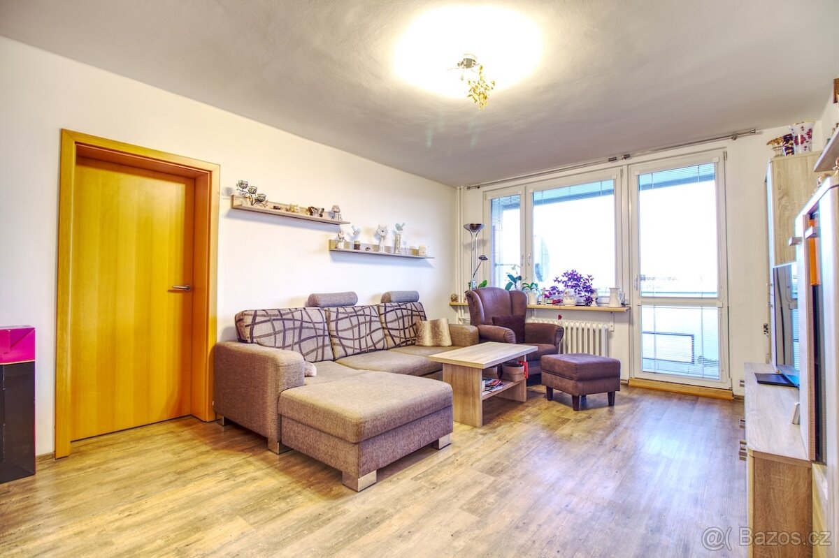 Byt 4+kk s lodžií, 90 m2, Hradec Králové - ul. Jungmannova - 3