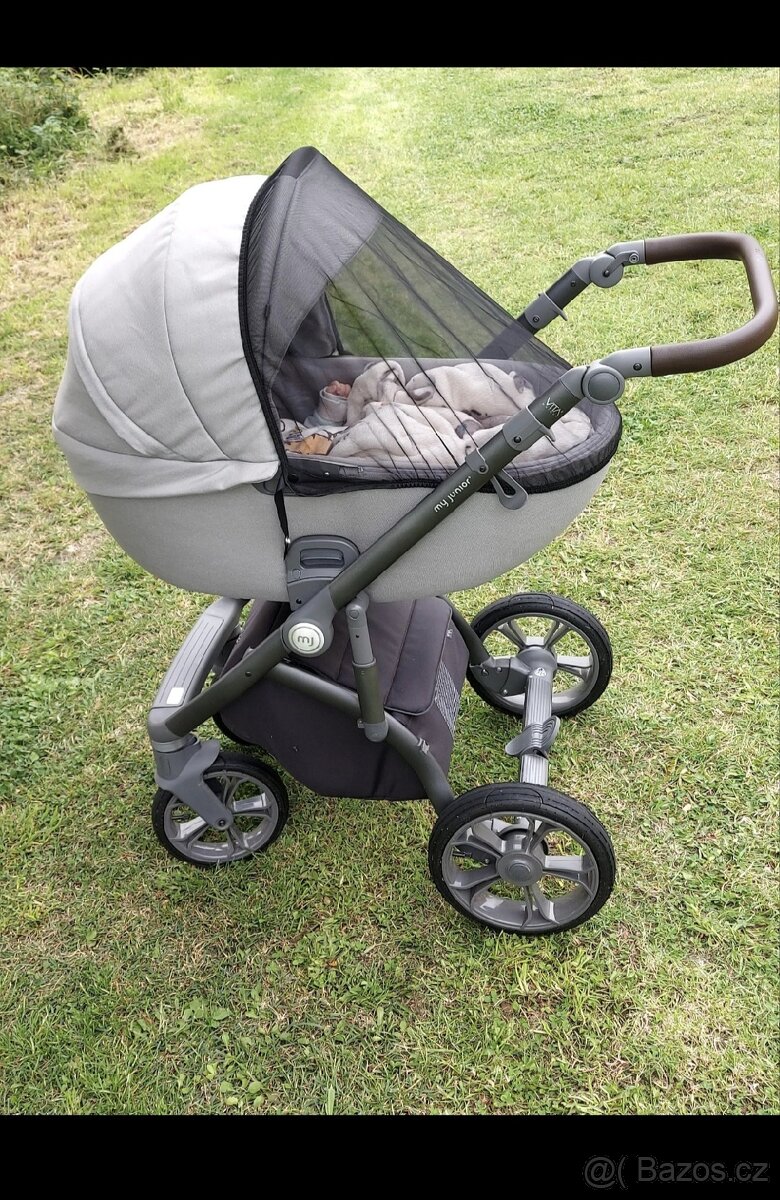 Kočárek, autosedačka - 3