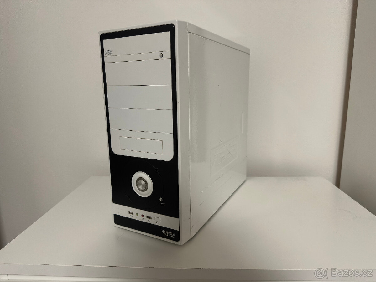 Stolní PC - Intel Core 2 DUO / 4GB RAM / HDD 500GB - 3