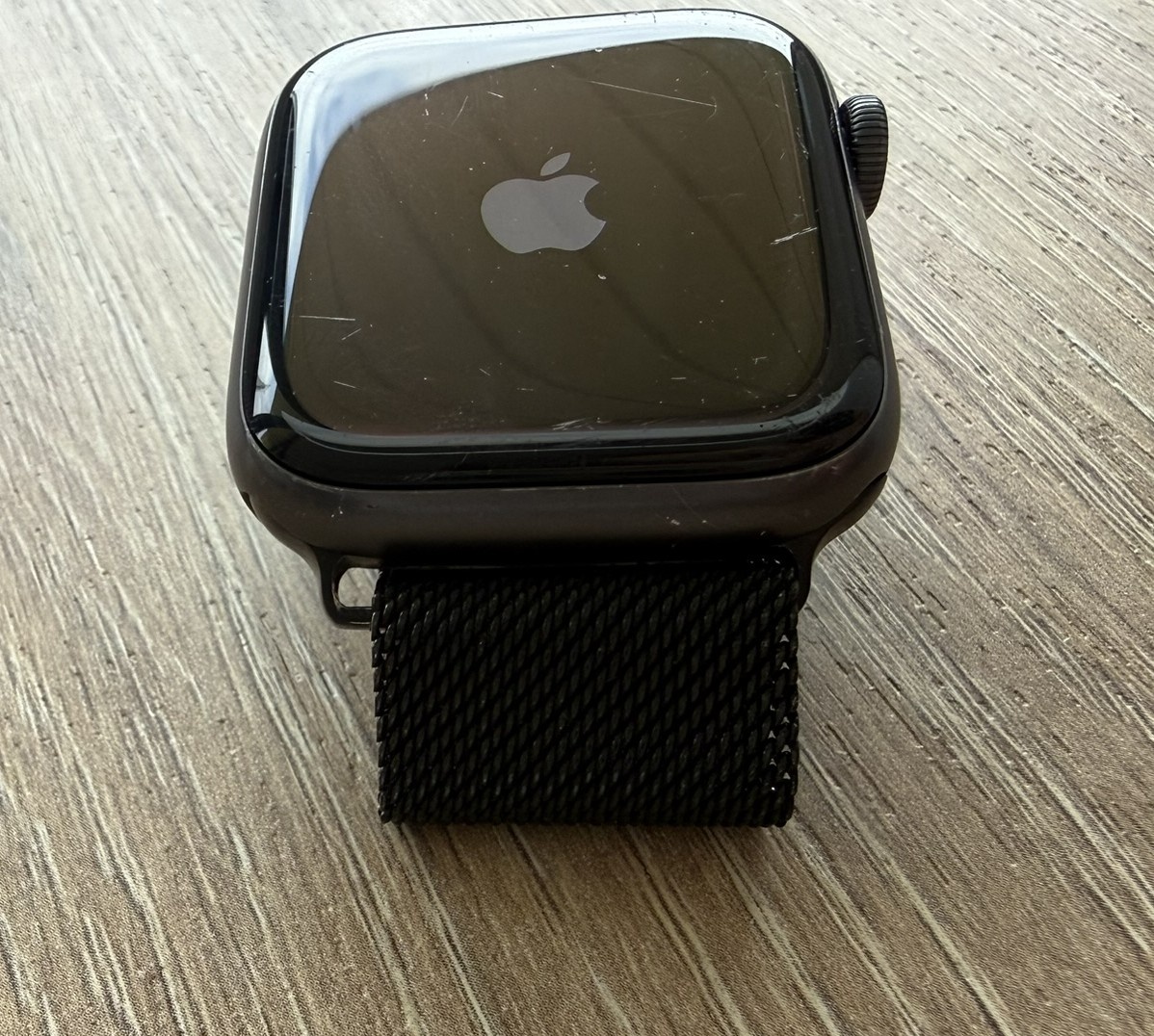 Apple Watch SE 2020 44MM - 3