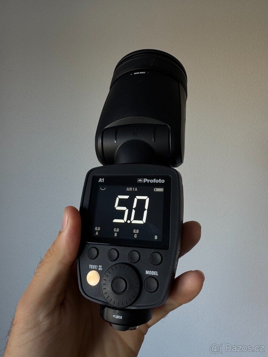 Profoto A1 - 3