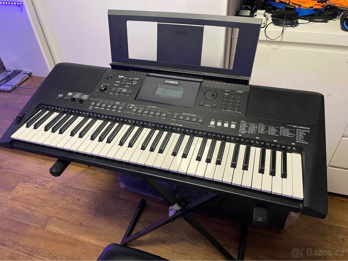 Yamaha PSR-E463 SET – TOP stav - 3