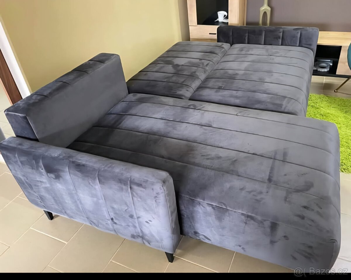 Krásná sedací souprava - 3