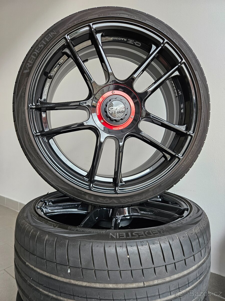 OZ Indy HLT _ 5x112 Letní 235/35/20 - 3