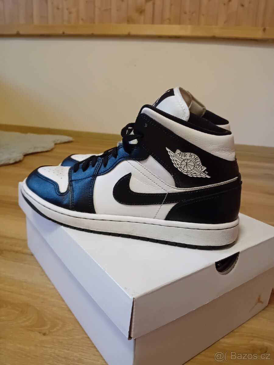 Jordan 1 mid panda - 3