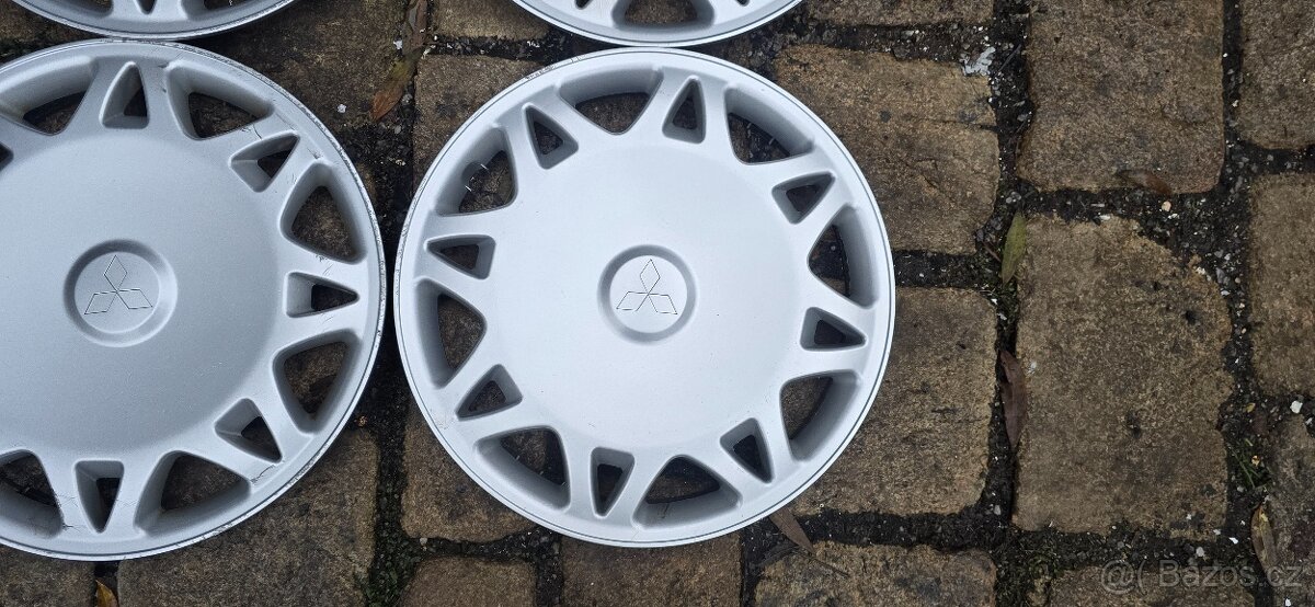 Poklice Mitsubishi 15" - 3