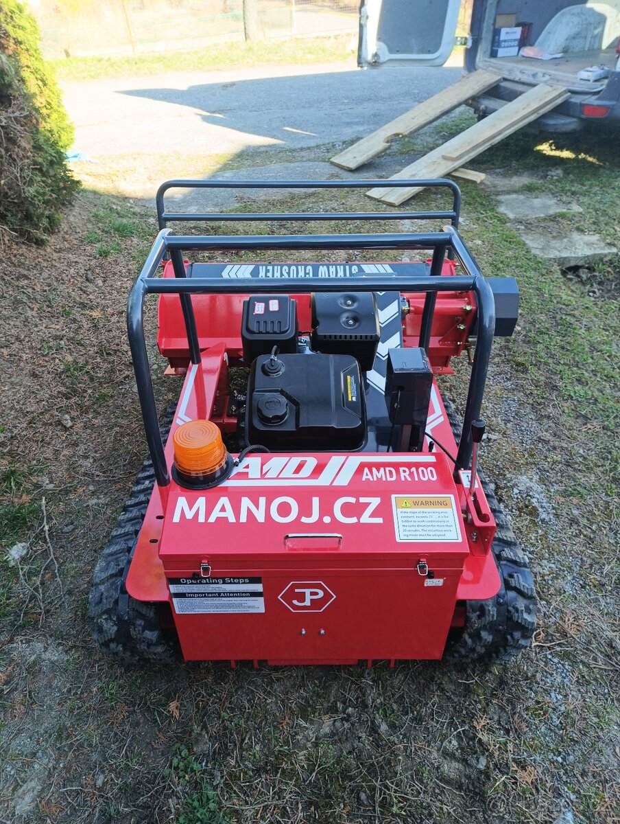 Svahová sekačka - 3