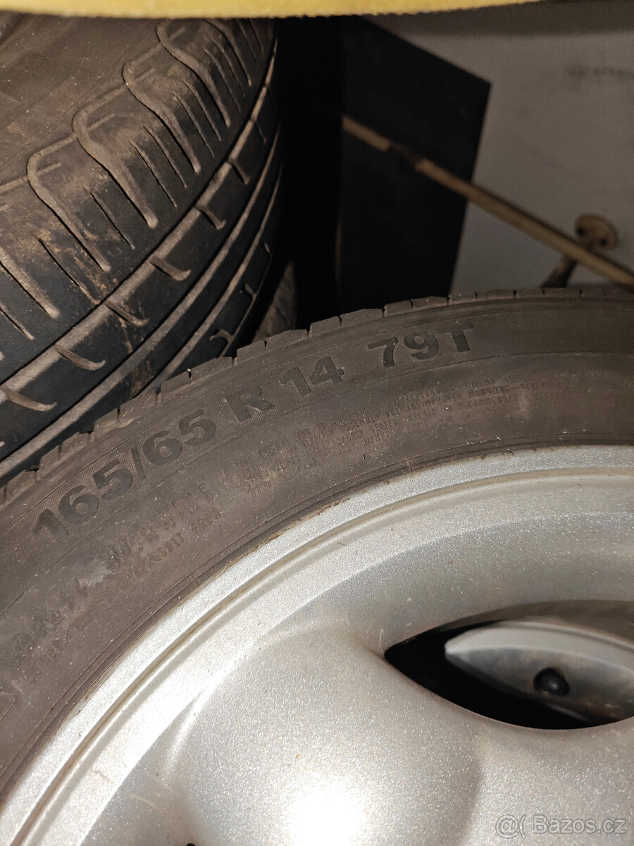 Renault Clio/Thalia 14" Originální lité disky s pneu - 3