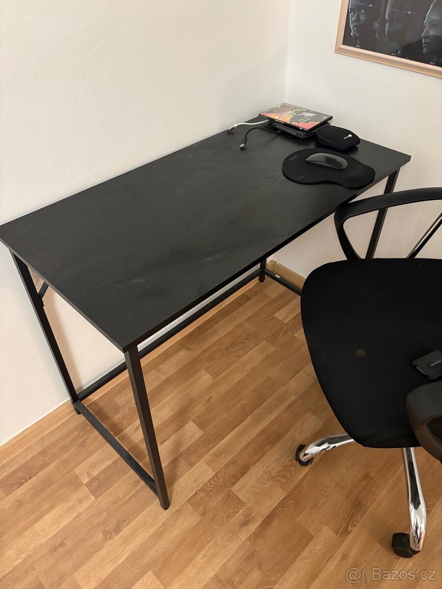 Počítačový stůl se židlí - 3