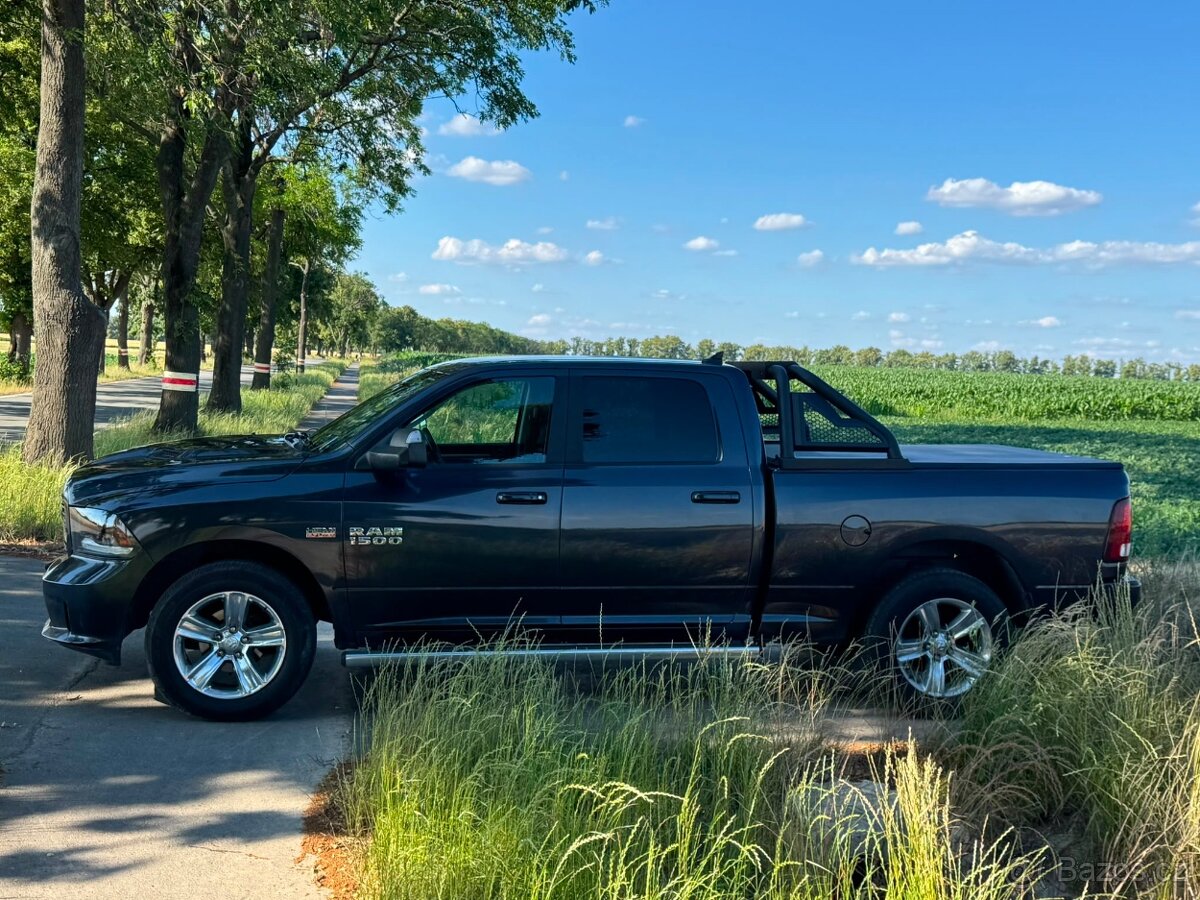 Dodge ram 5.7 long - 3