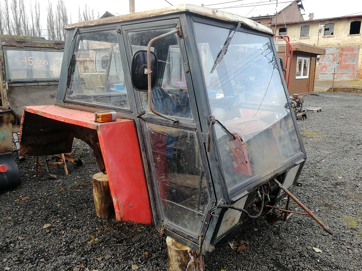 Zetor 8011 díly (motor, převodovka, náprava atd.) - 3