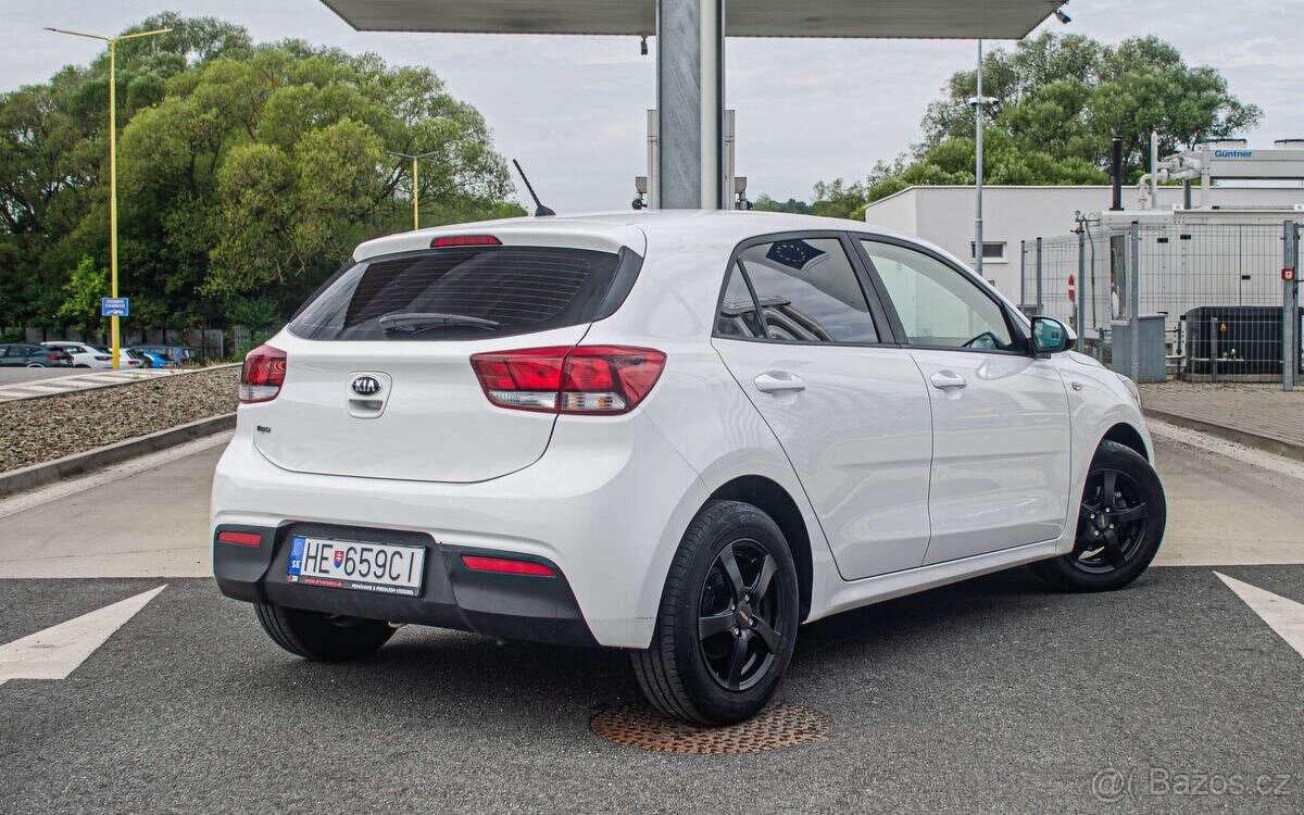 KIA Rio 1.4 MPi Automat - 3