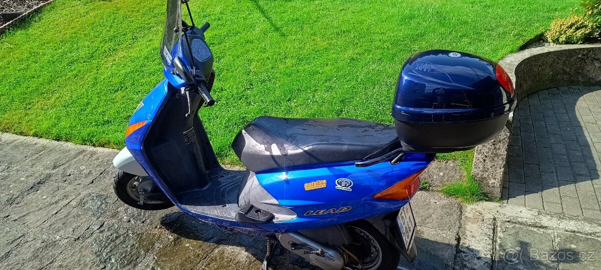 Honda SCV 100 Lead - 3