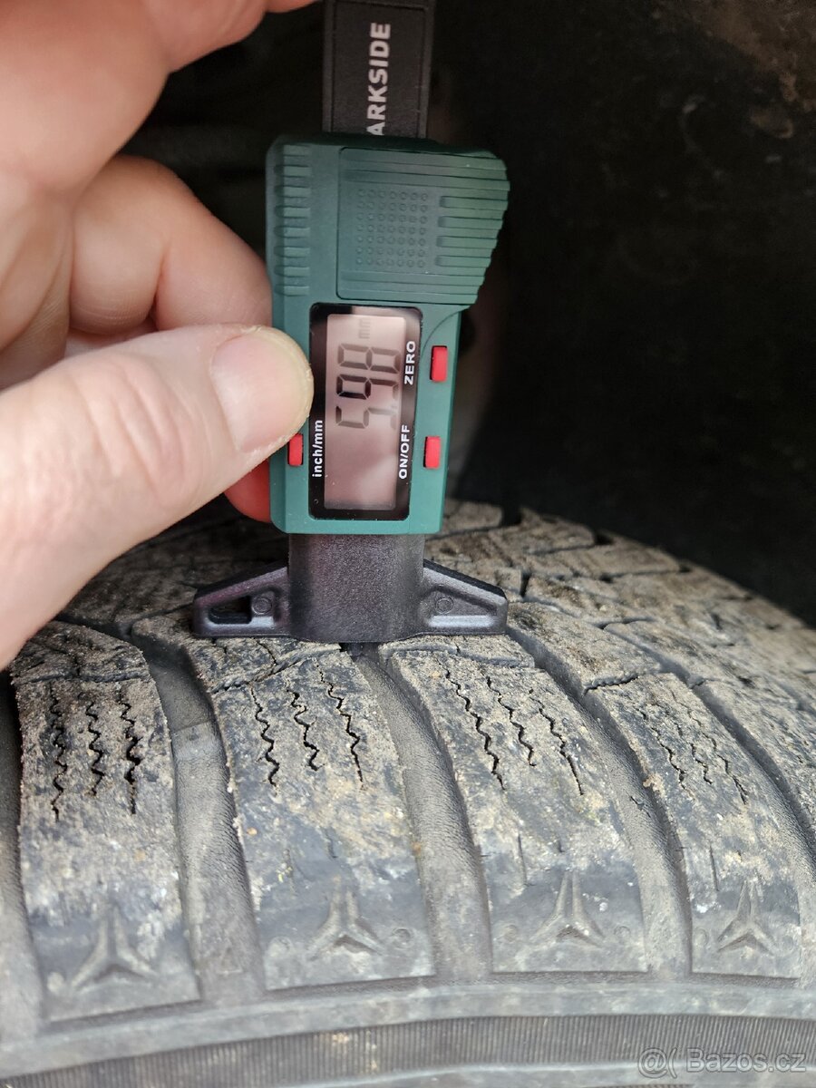 4xzimní kola na VW Caddy, R15 - 3