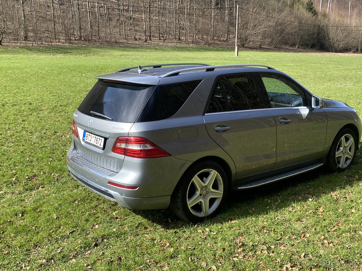 Prodám Mercedes Benz Ml w166 R/2013 najeto 276xxx km - 3