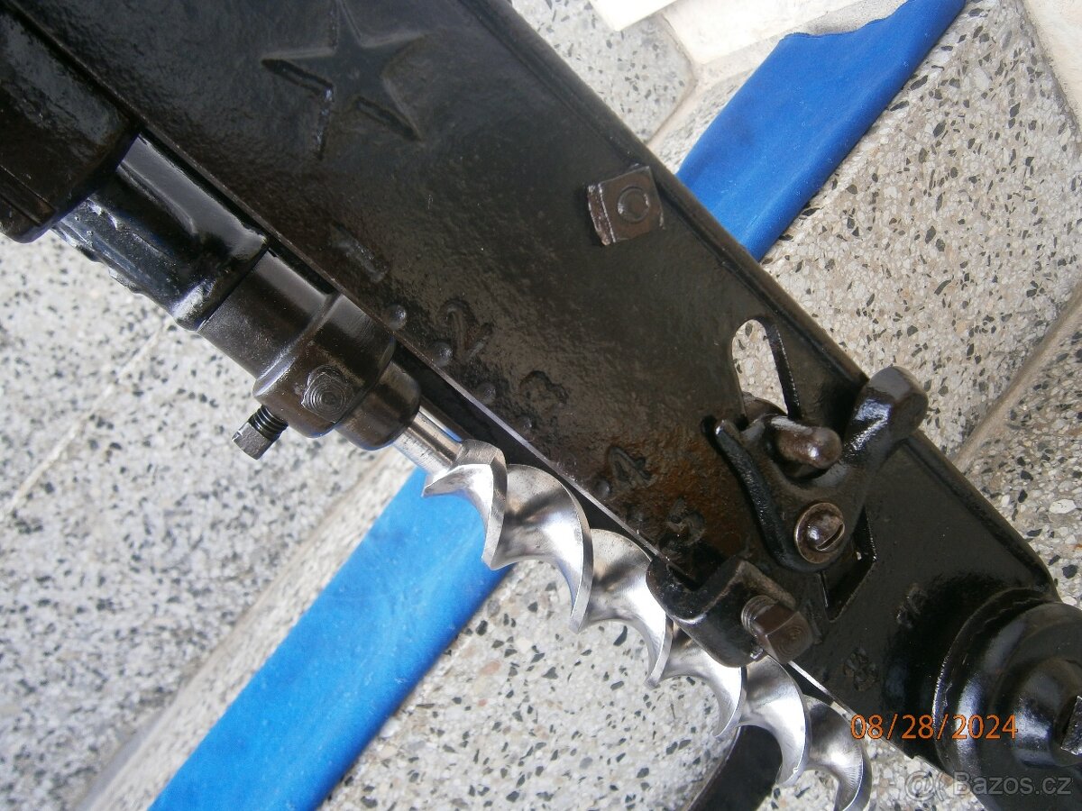 Tesařská vrtačka - 3