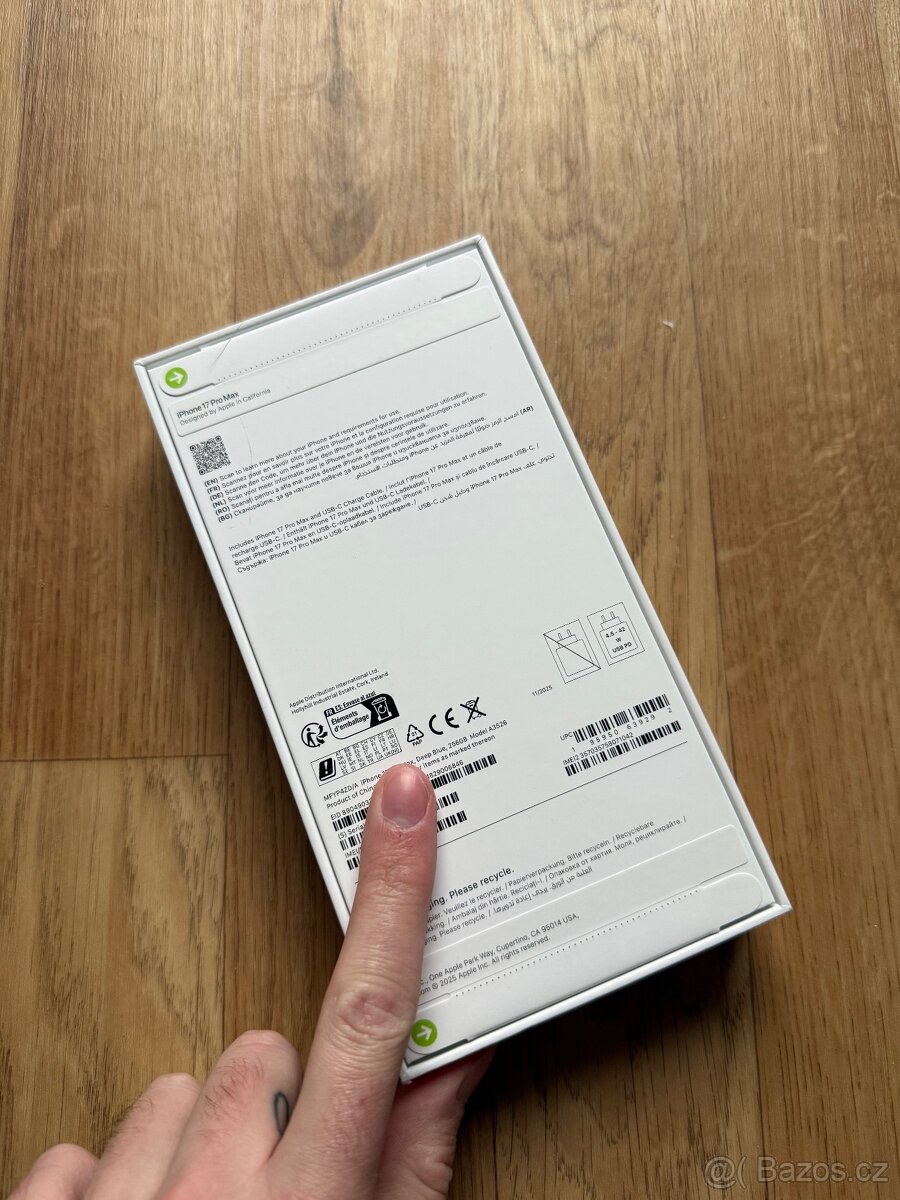 Apple iPhone 17 Pro Max 256GB modrý - 3