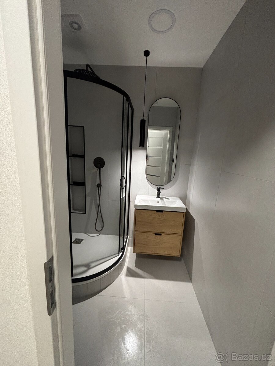 Pronájem 2+1 Hradec Králové volný ihned - 3